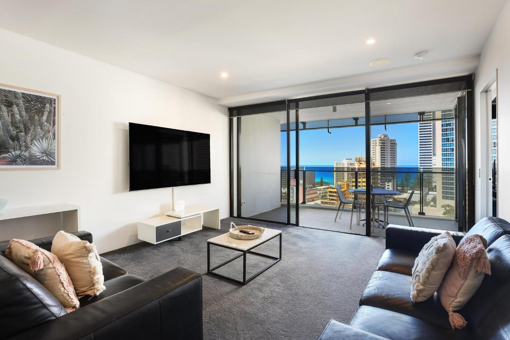 Circle On Cavill 2, 3, 4 & 5 Bedroom Skyhomes & Sub Penthouses By Gold Coast Holidays Exterior photo