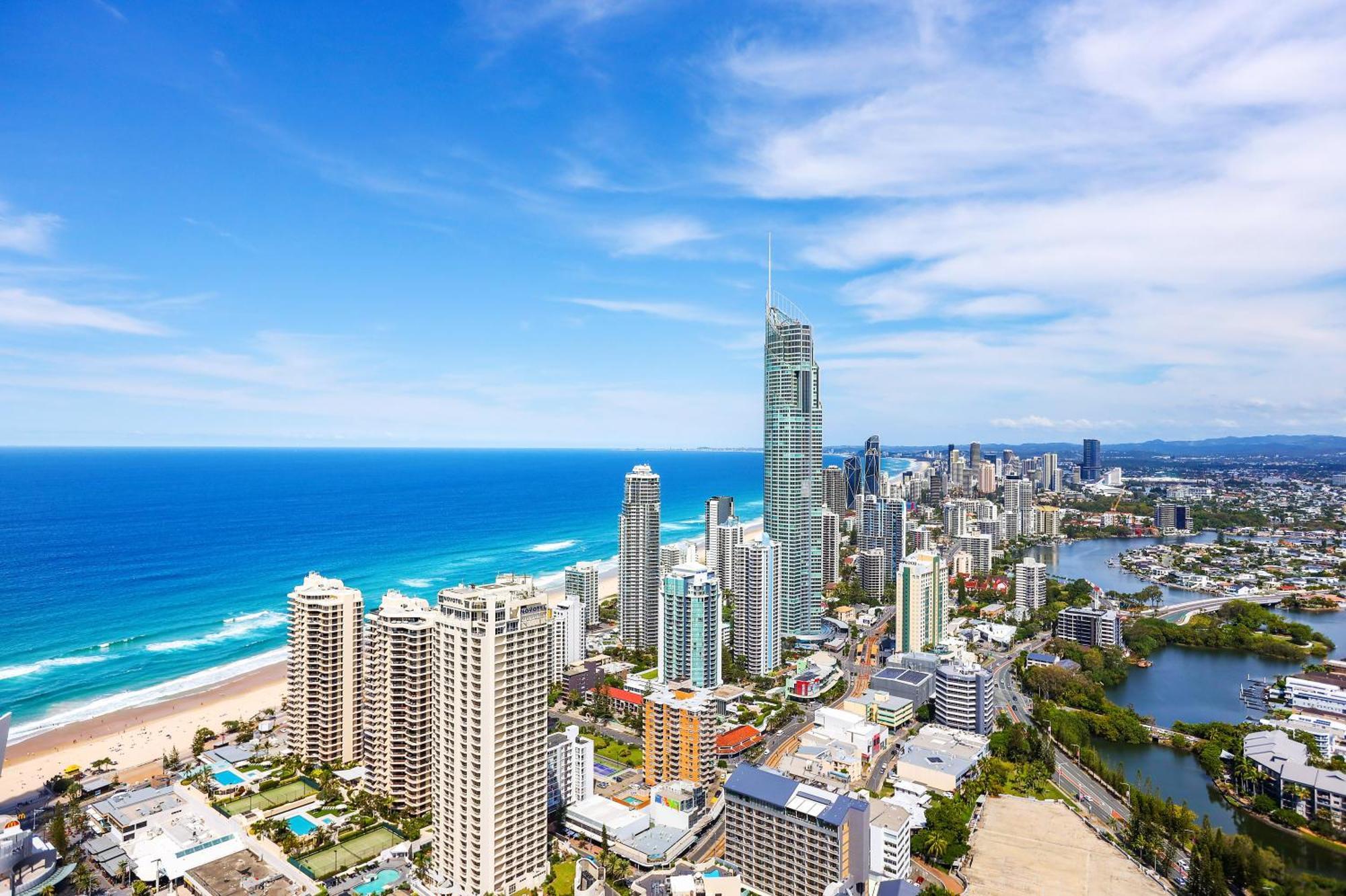 Circle On Cavill 2, 3, 4 & 5 Bedroom Skyhomes & Sub Penthouses By Gold Coast Holidays Exterior photo