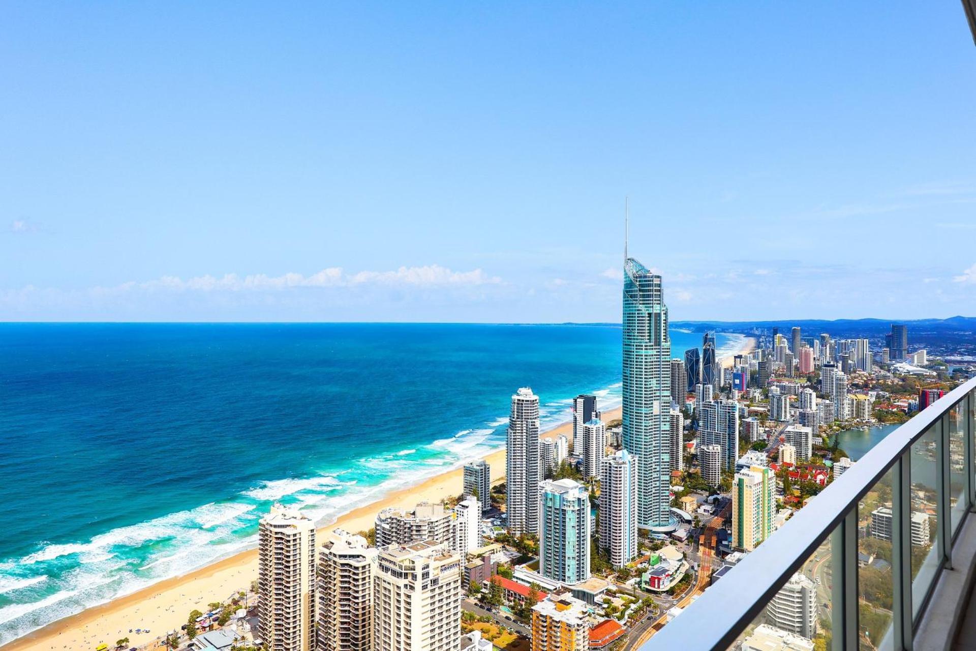 Circle On Cavill 2, 3, 4 & 5 Bedroom Skyhomes & Sub Penthouses By Gold Coast Holidays Exterior photo