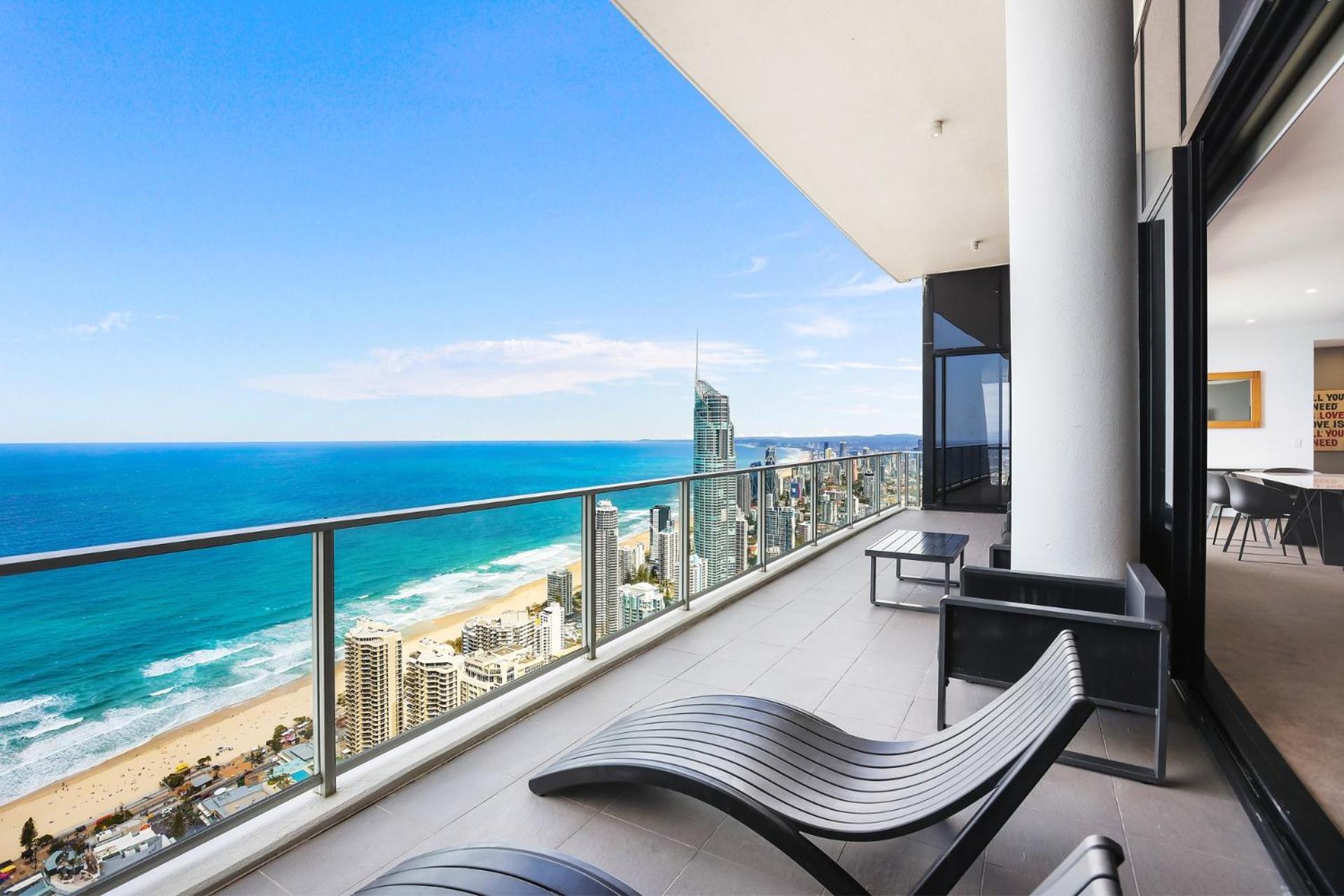 Circle On Cavill 2, 3, 4 & 5 Bedroom Skyhomes & Sub Penthouses By Gold Coast Holidays Exterior photo