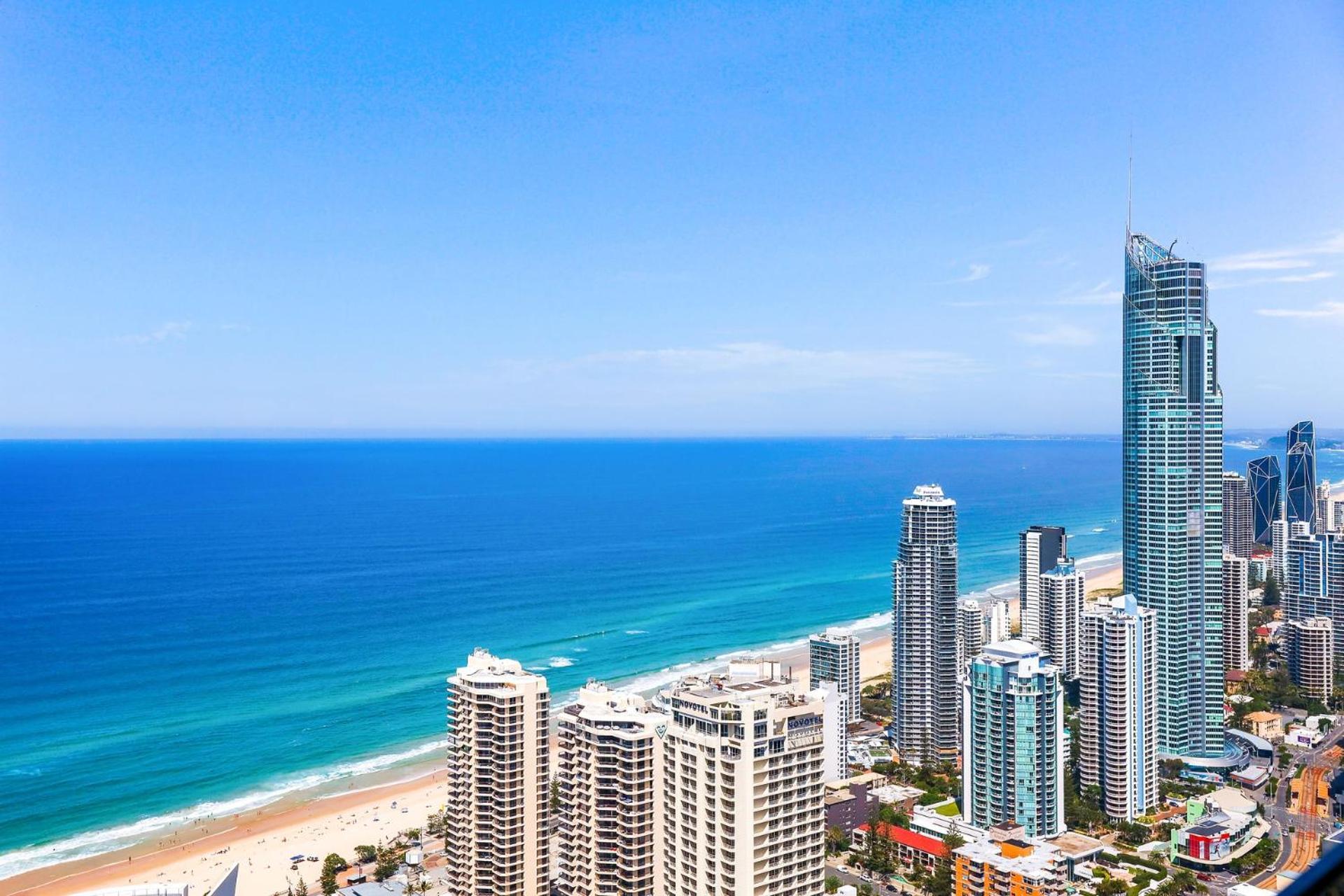 Circle On Cavill 2, 3, 4 & 5 Bedroom Skyhomes & Sub Penthouses By Gold Coast Holidays Exterior photo